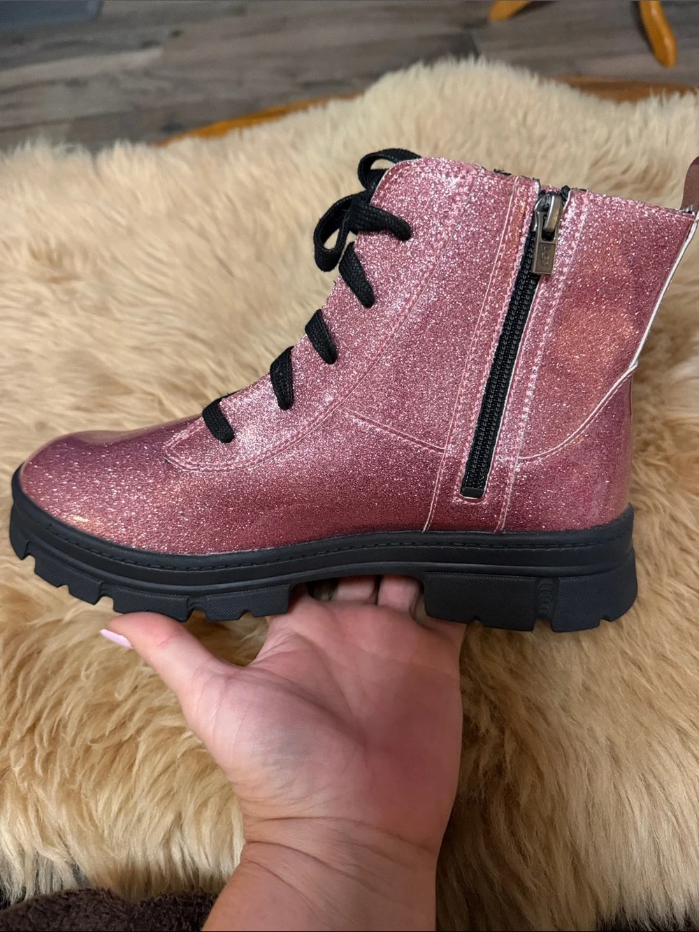 UGG Glittler Pink Youth Girl Ashton Boots Size 6 Zip Up New without Box
